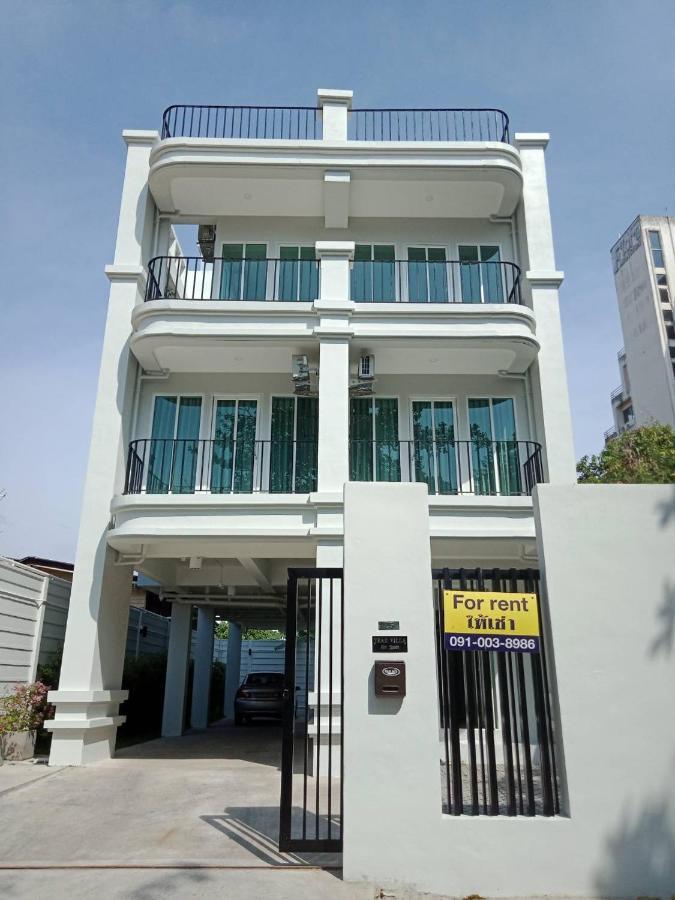 Teak Villa Bangkok Exterior foto